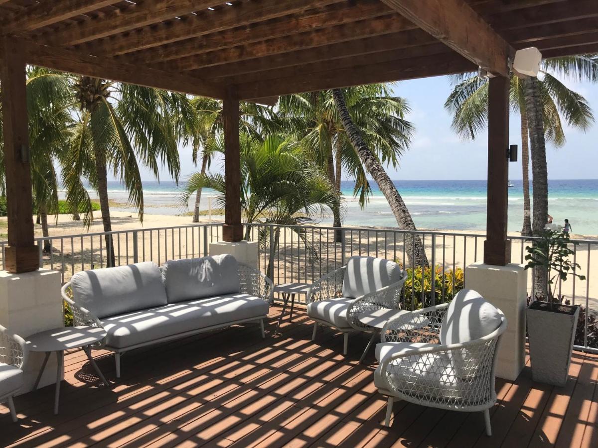 Courtyard By Marriott Bridgetown, Barbados Hotel Ngoại thất bức ảnh