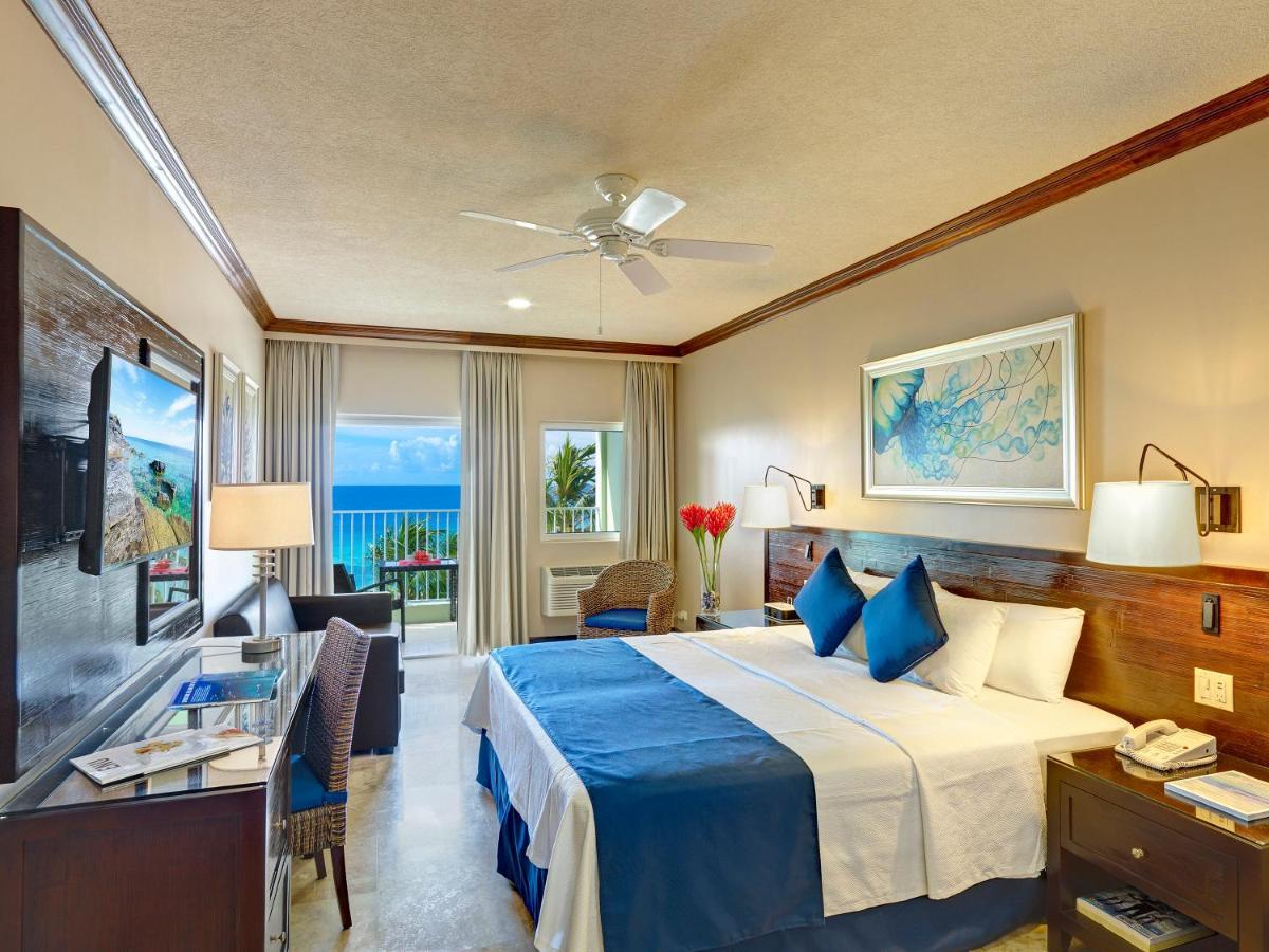 Courtyard By Marriott Bridgetown, Barbados Hotel Ngoại thất bức ảnh