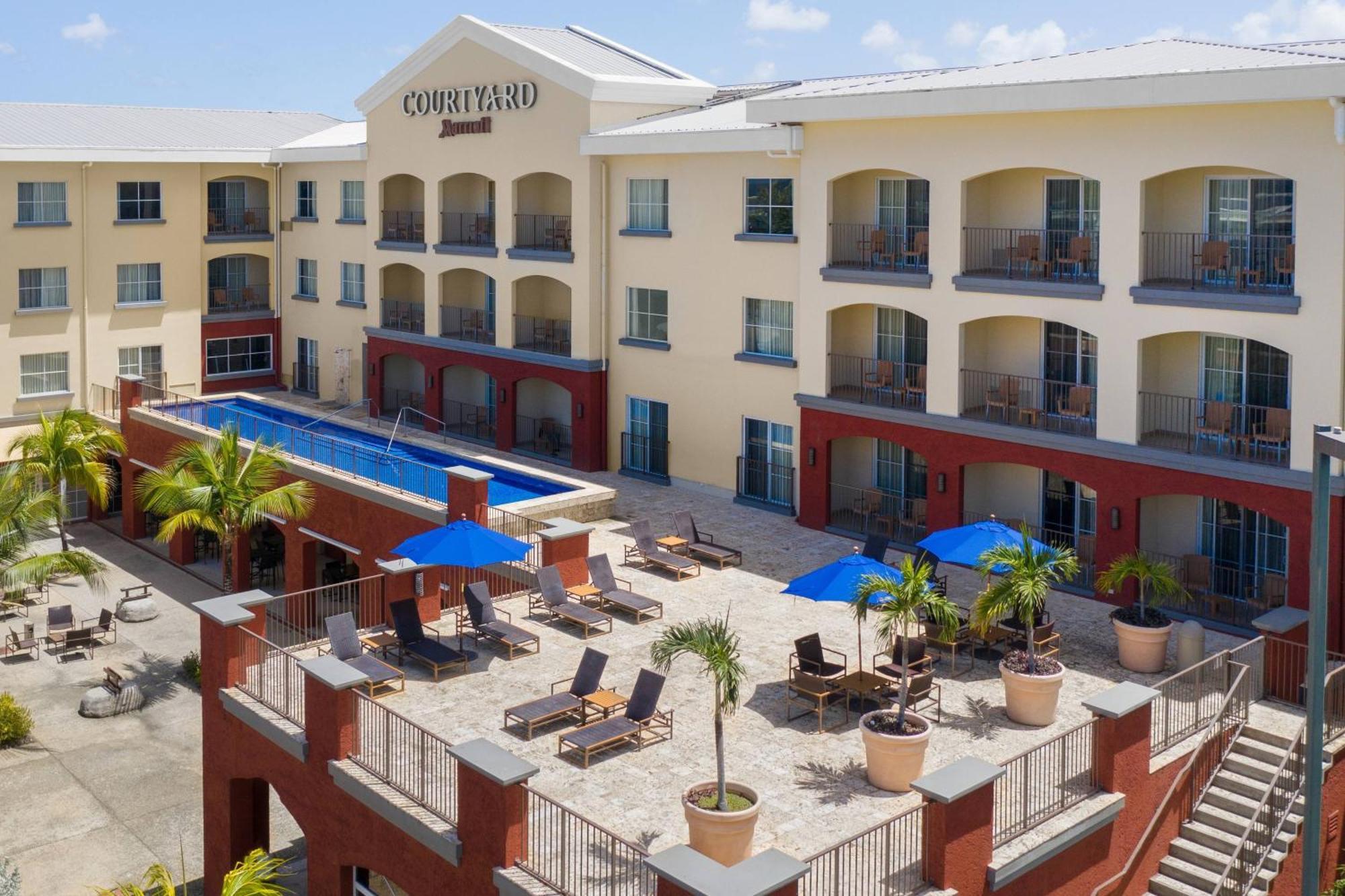 Courtyard By Marriott Bridgetown, Barbados Hotel Ngoại thất bức ảnh