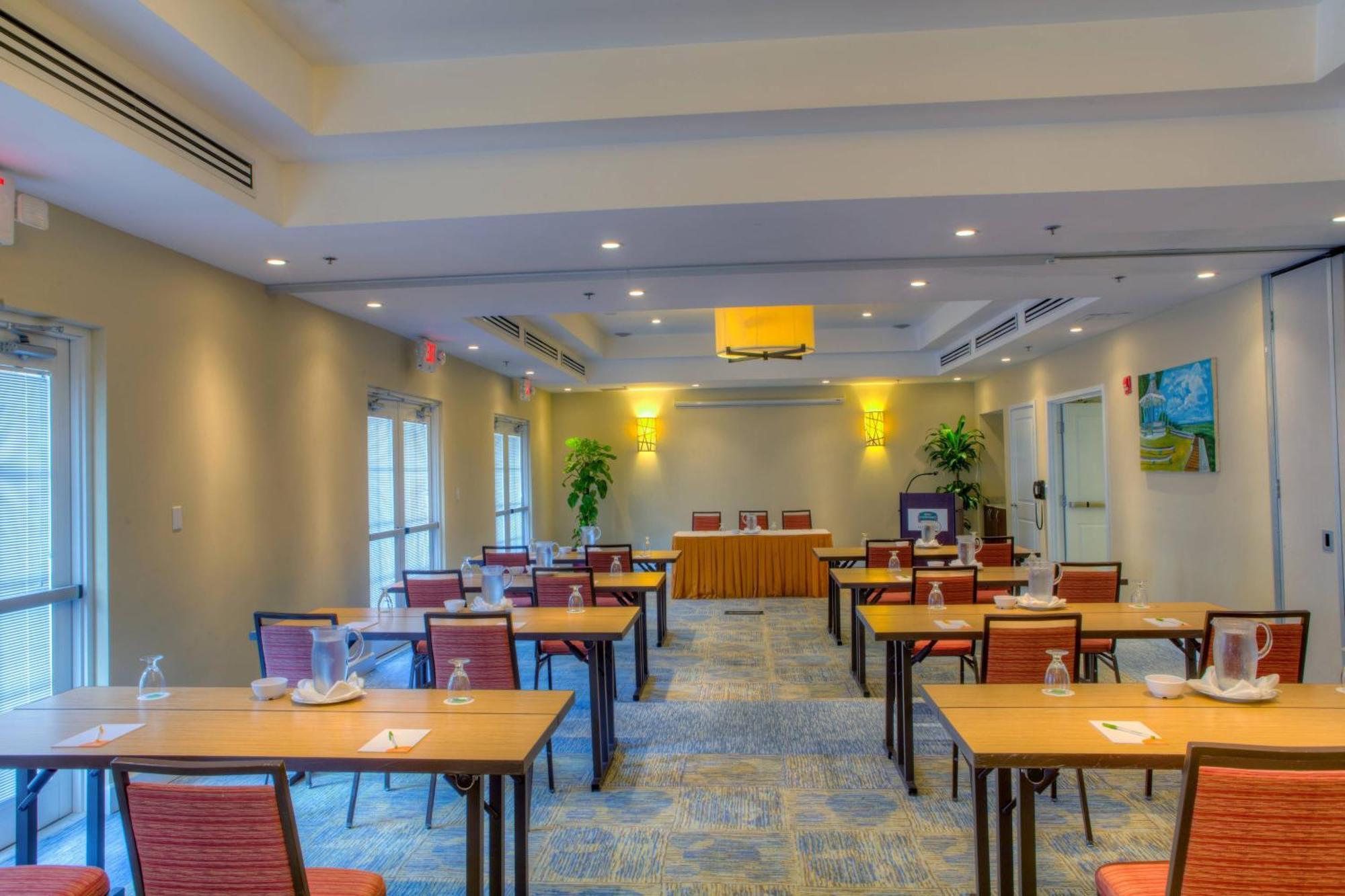Courtyard By Marriott Bridgetown, Barbados Hotel Ngoại thất bức ảnh