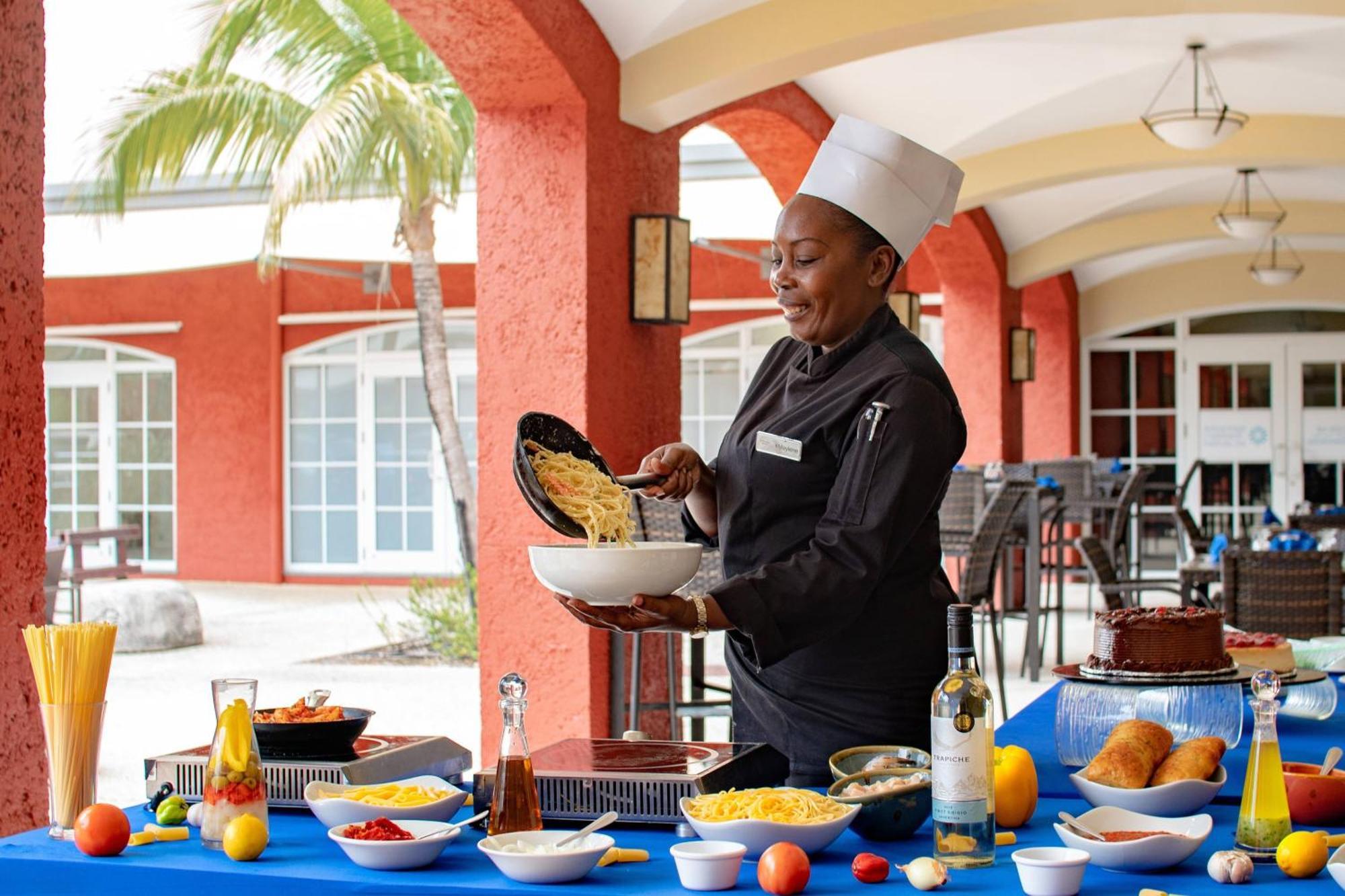 Courtyard By Marriott Bridgetown, Barbados Hotel Ngoại thất bức ảnh