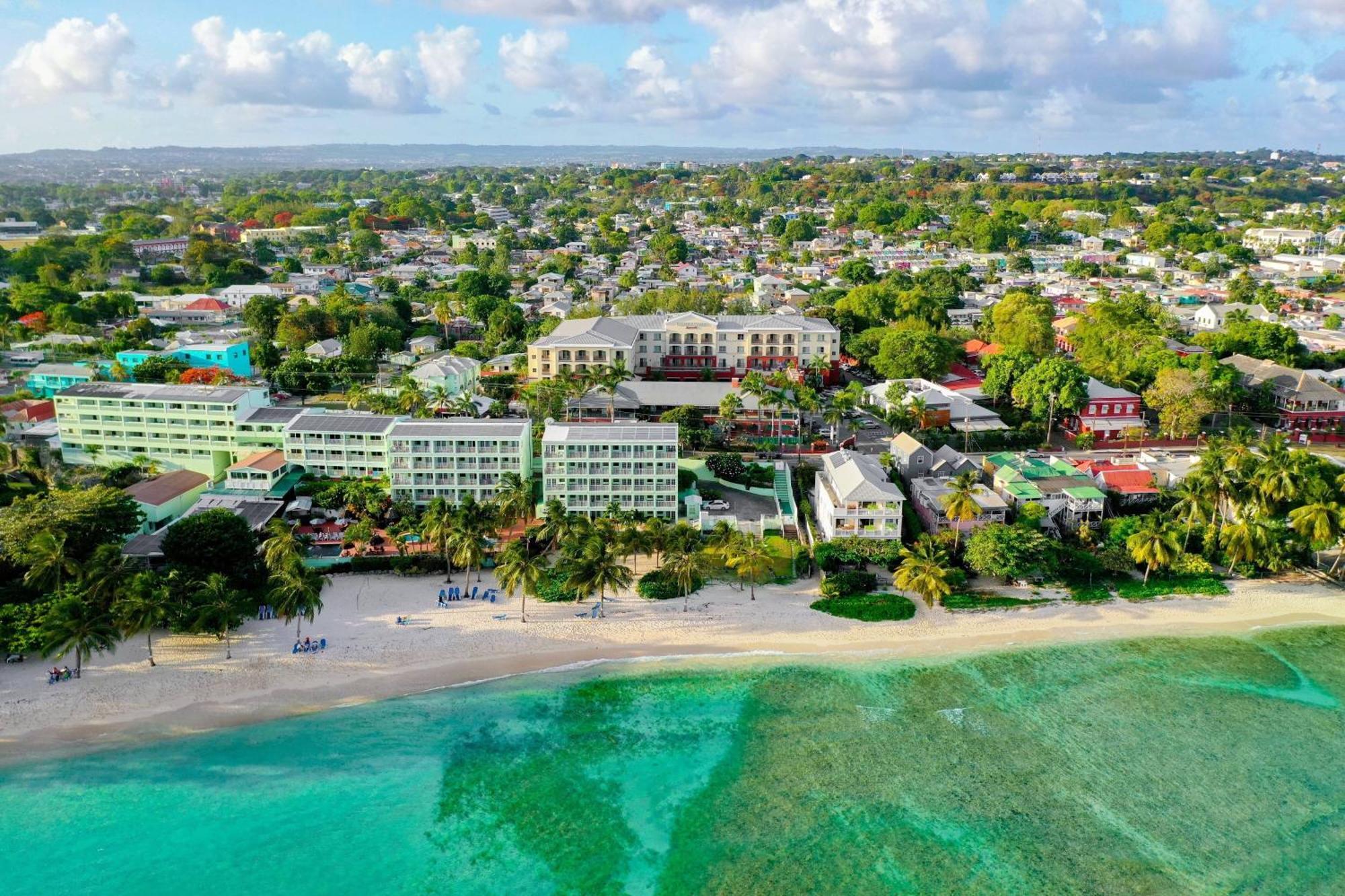 Courtyard By Marriott Bridgetown, Barbados Hotel Ngoại thất bức ảnh